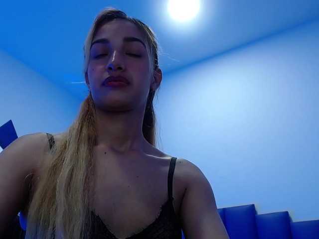 Live sex webcam photo for Elithot #274117840