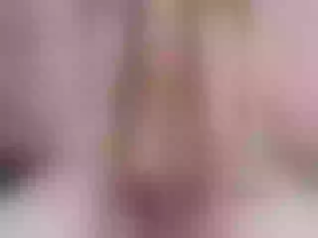 Live sex webcam photo for ElizHarper #291898686