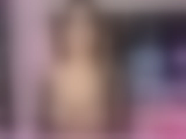 Live sex webcam photo for ElizHarper #292398704