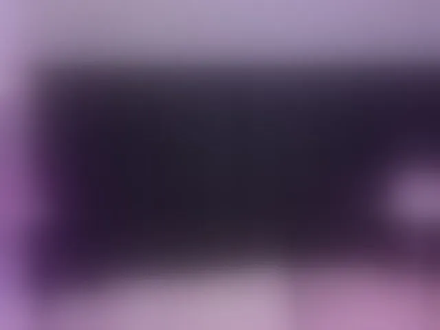 Live sex webcam photo for ElizHarper #293248937