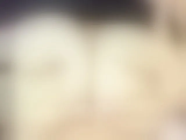 Live sex webcam photo for ElizHarper #294134397