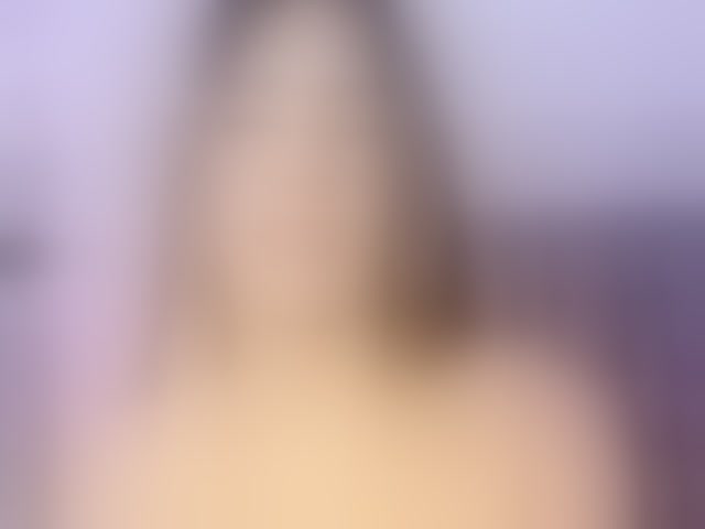 Live sex webcam photo for ElizHarper #294292564