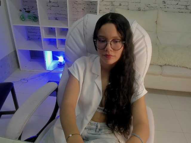 Live sex webcam photo for Eliza-mari #277397222