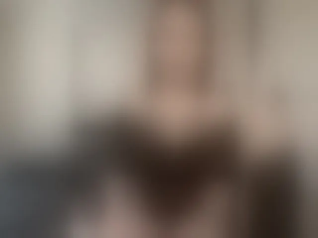 Live sex webcam photo for Eliza0 #293362473