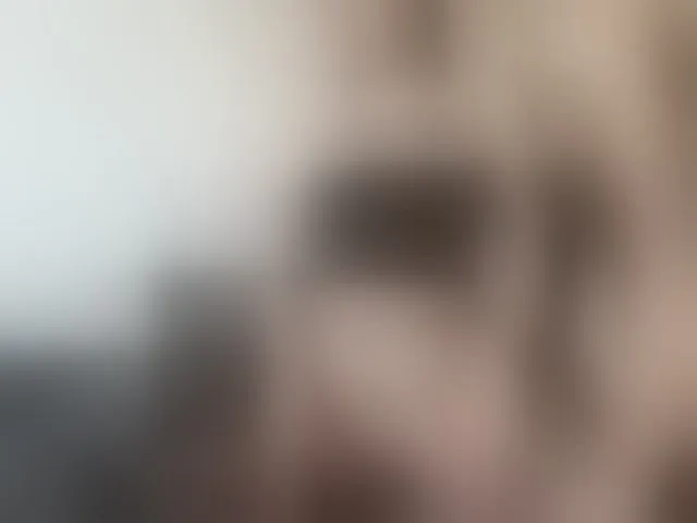 Live sex webcam photo for Eliza0 #293977375