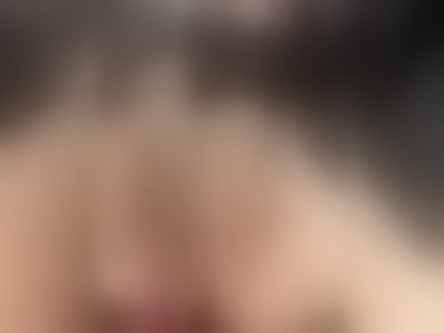 Live sex webcam photo for Eliza0 #294195714