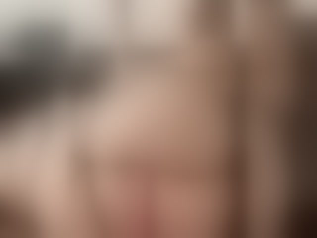 Live sex webcam photo for Eliza0 #294283138