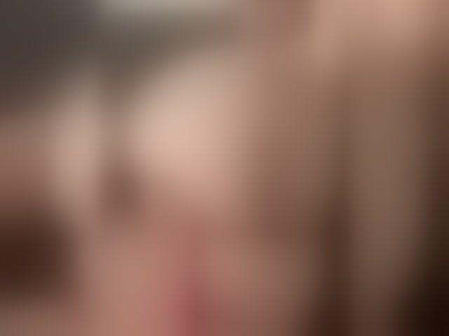 Live sex webcam photo for Eliza0 #294303011