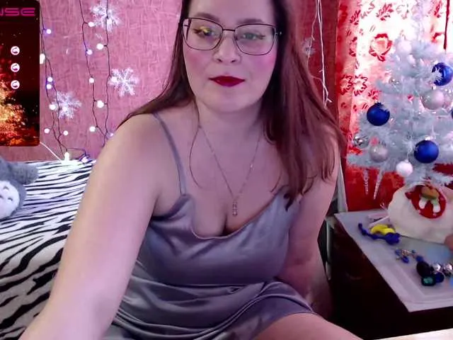 Live sex webcam photo for Elizabeth-3 #271799049