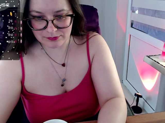 Live sex webcam photo for Elizabeth-3 #277351110