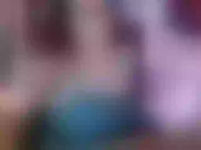 Live sex webcam photo for Elizabeth-3 #291947968