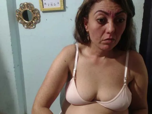 Live sex webcam photo for Elizabeth-cli #275490947