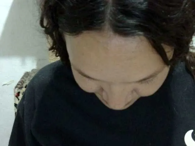 Live sex webcam photo for ElizabethMart #290954397