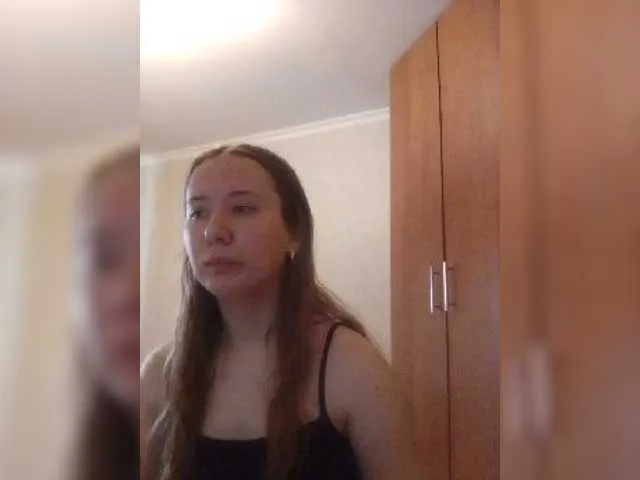 Live sex webcam photo for ElizabethR #276837044