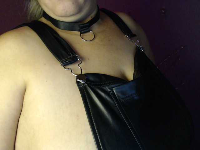 Live sex webcam photo for ElizabethTaylor8 #292361461