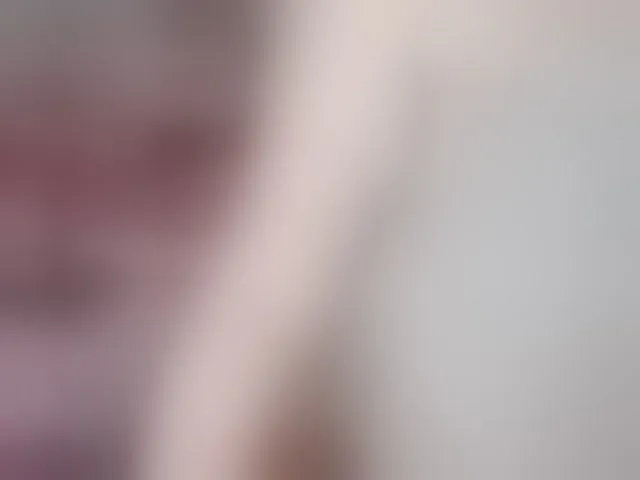 Live sex webcam photo for ElizabethTaylor8 #293685576