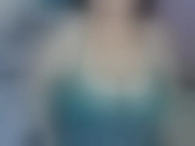 Live sex webcam photo for ElizabethTaylor8 #293914555