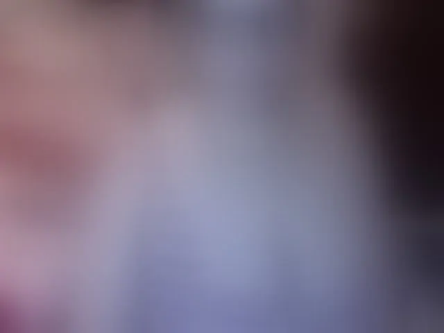 Live sex webcam photo for ElizabethTaylor8 #294270420