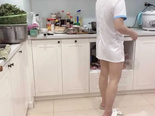 Live sex webcam photo for Elizaflower-To #276813613