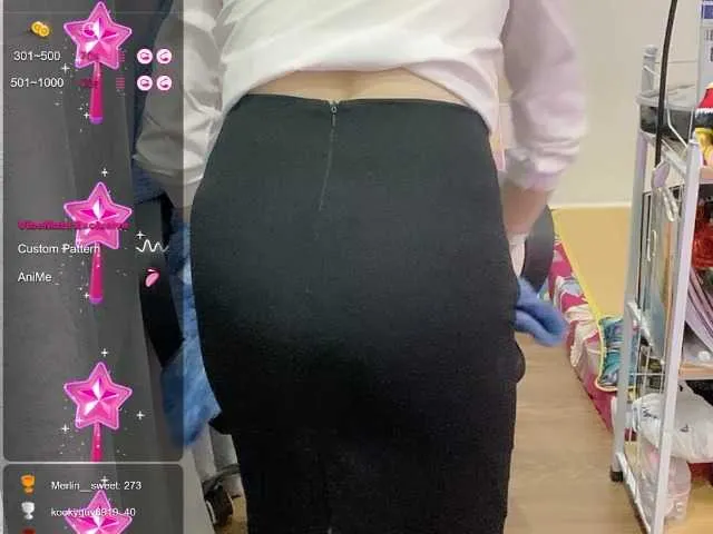 Live sex webcam photo for Elizaflower-To #276840951