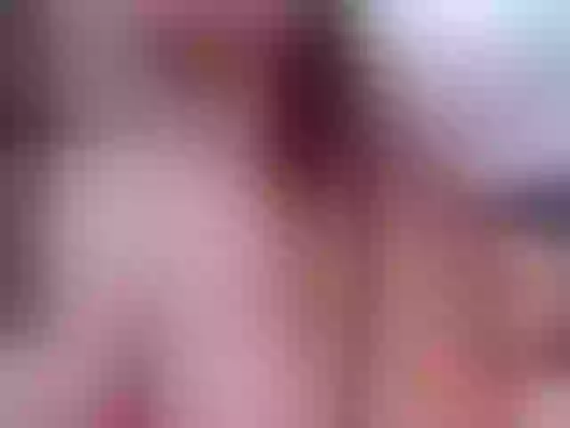 Live sex webcam photo for EllaClark #287991730