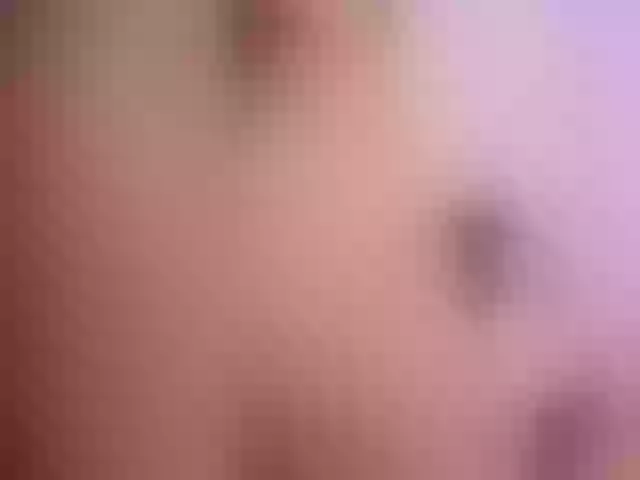 Live sex webcam photo for EllaClark #287991798