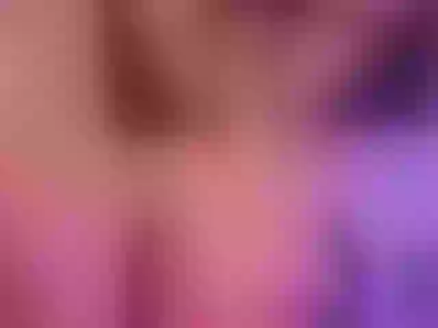 Live sex webcam photo for EllaClark #287991838