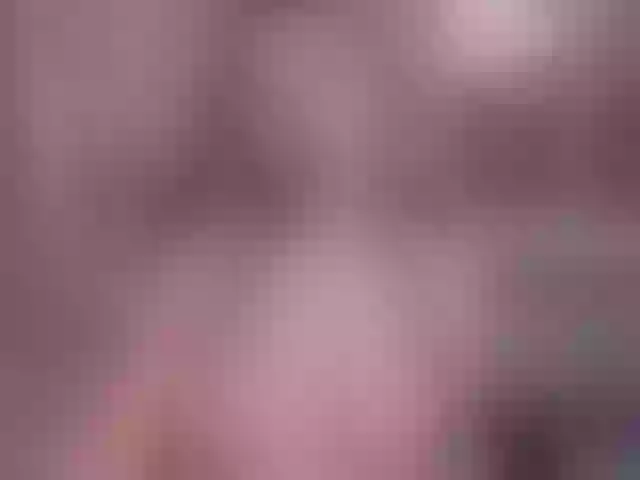 Live sex webcam photo for EllaClark #287991884