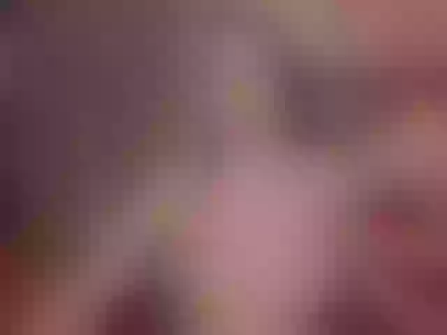 Live sex webcam photo for EllaClark #287991887