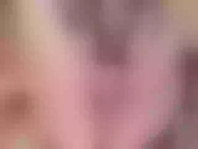Live sex webcam photo for EllaClark #287991945