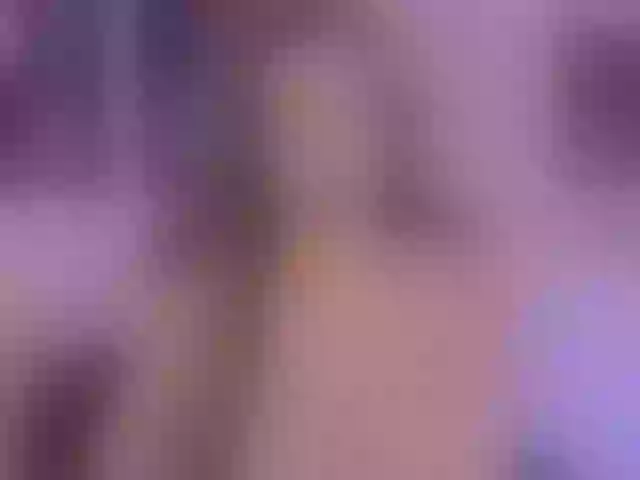 Live sex webcam photo for EllaClark #290817188