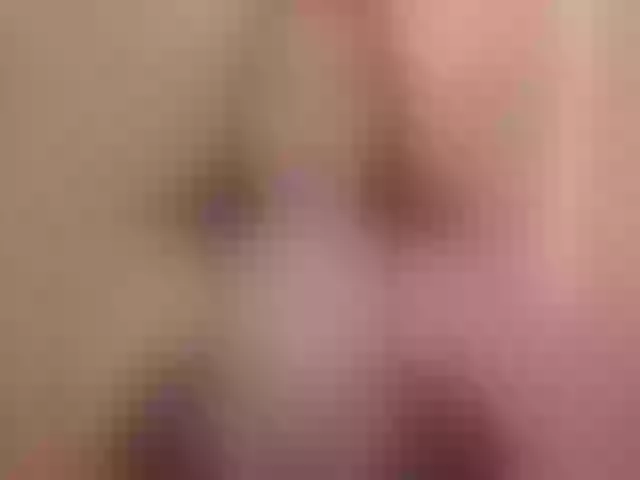 Live sex webcam photo for EllaClark #291736086