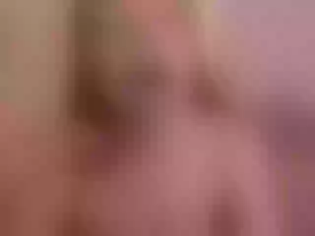 Live sex webcam photo for EllaClark #291769450
