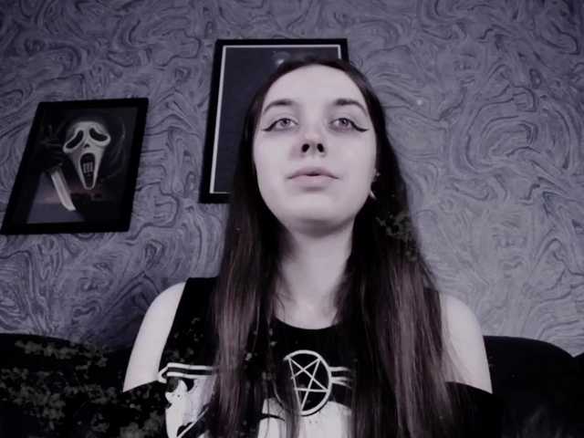 Live sex webcam photo for EllaDark #271748176