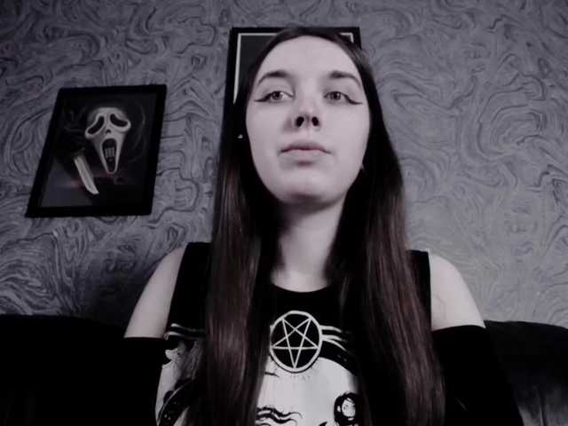 Live sex webcam photo for EllaDark #271814769