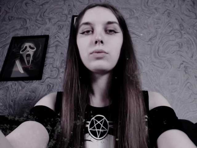 Live sex webcam photo for EllaDark #271828192