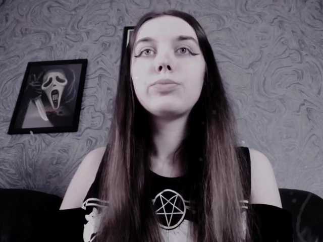 Live sex webcam photo for EllaDark #271852870