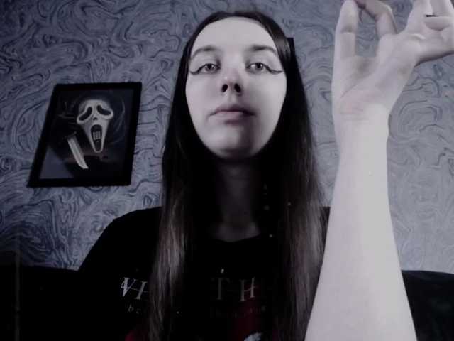 Live sex webcam photo for EllaDark #271954519