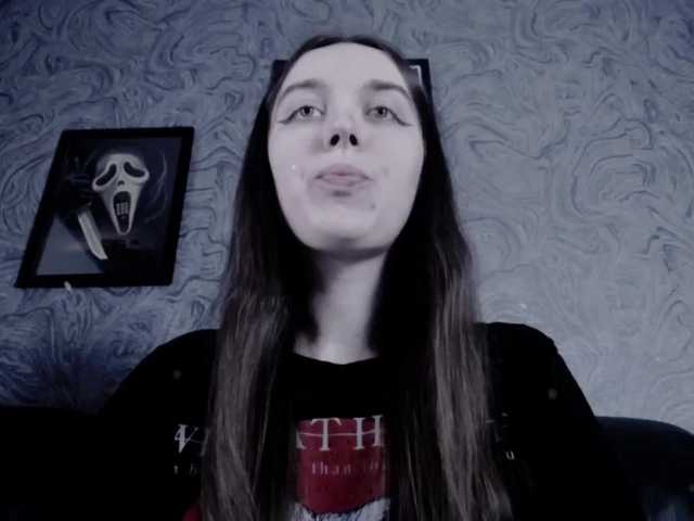 Live sex webcam photo for EllaDark #272216501