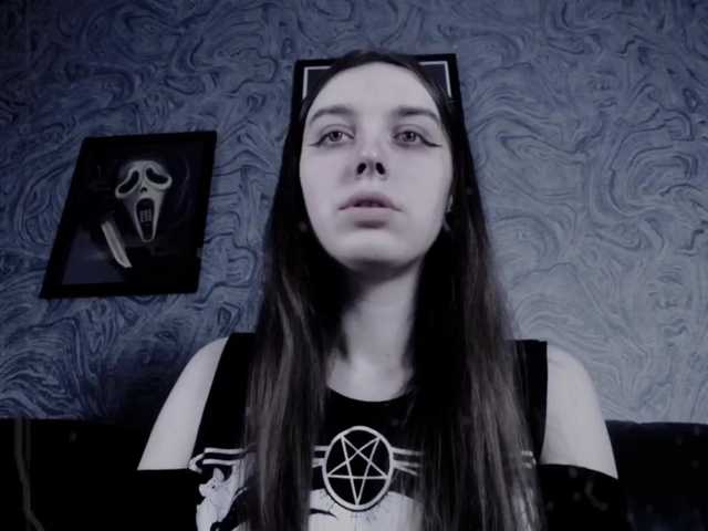 Live sex webcam photo for EllaDark #272253410