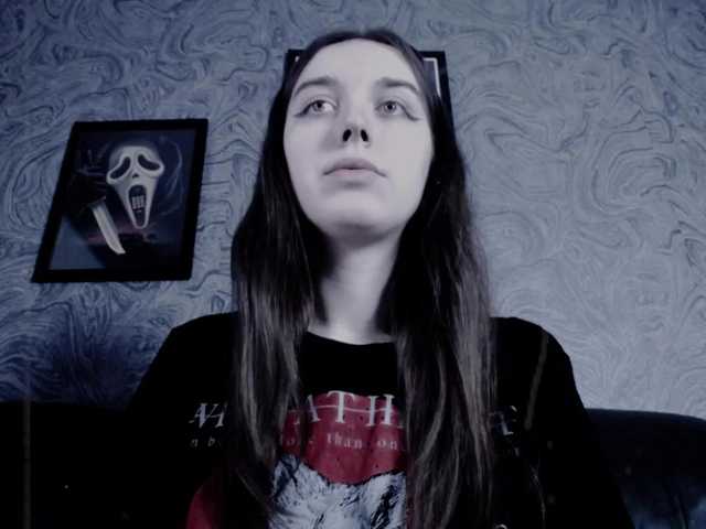 Live sex webcam photo for EllaDark #272372194