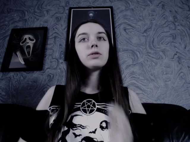 Live sex webcam photo for EllaDark #272437002