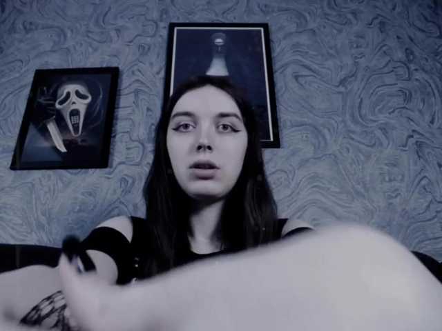 Live sex webcam photo for EllaDark #272450074