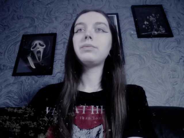 Live sex webcam photo for EllaDark #272734307