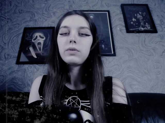 Live sex webcam photo for EllaDark #272852499