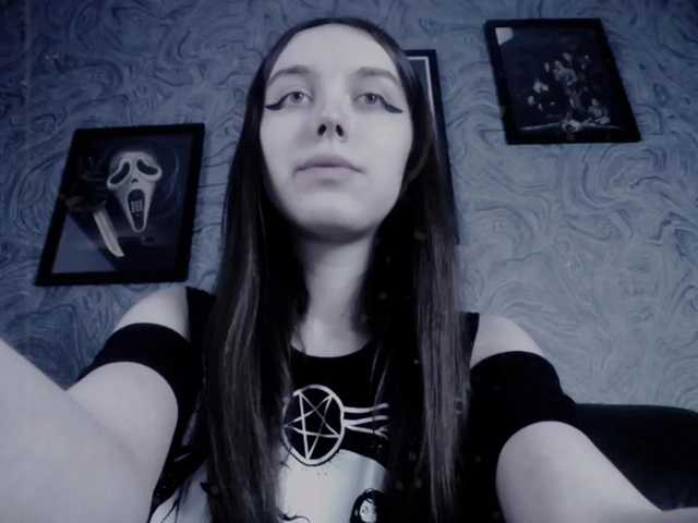 Live sex webcam photo for EllaDark #272887093