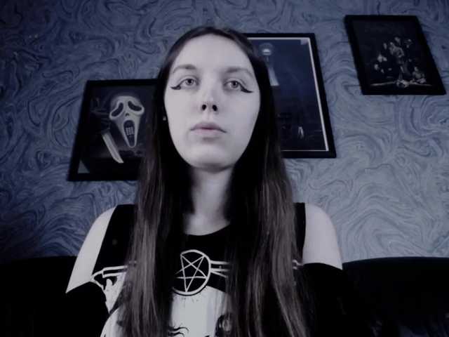 Live sex webcam photo for EllaDark #272962420