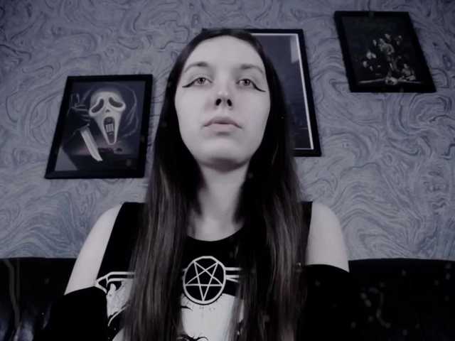 Live sex webcam photo for EllaDark #273033447