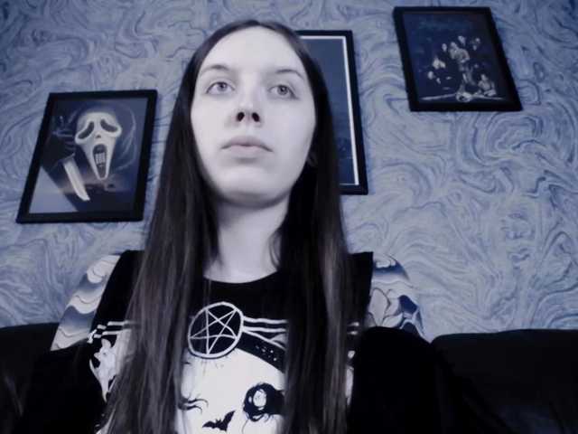 Live sex webcam photo for EllaDark #275604969