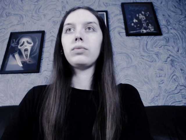 Live sex webcam photo for EllaDark #275669289